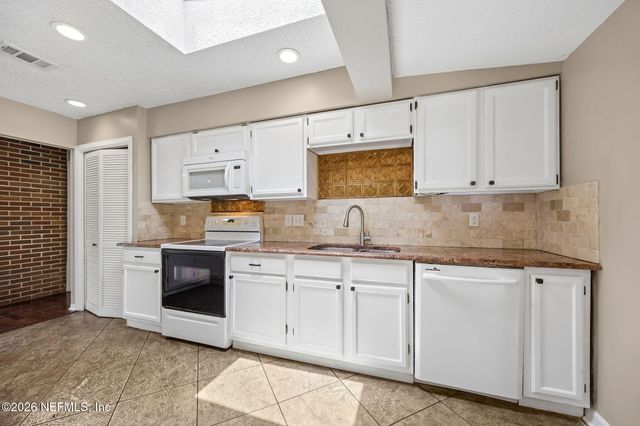 2705 NAVAJO Road, Orange Park, FL 32073