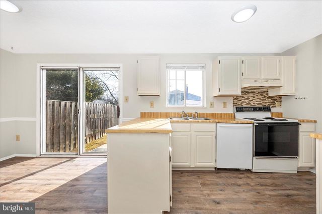 1758 SPRINGFIELD LN, Frederick, MD 21702