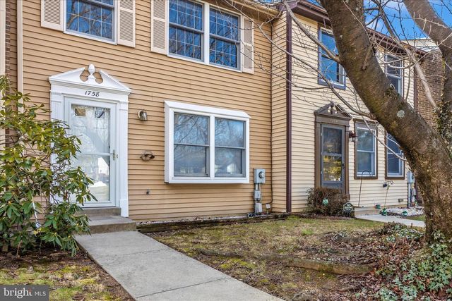 1758 SPRINGFIELD LN, Frederick, MD 21702
