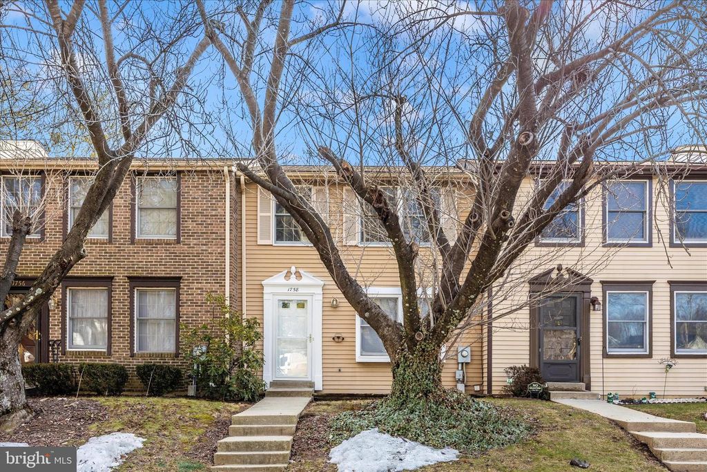 1758 SPRINGFIELD LN, Frederick, MD 21702