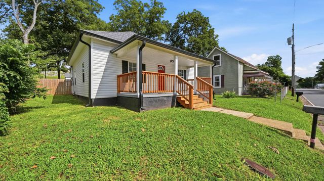 1252 S Ocoee Street, Cleveland, TN 37311
