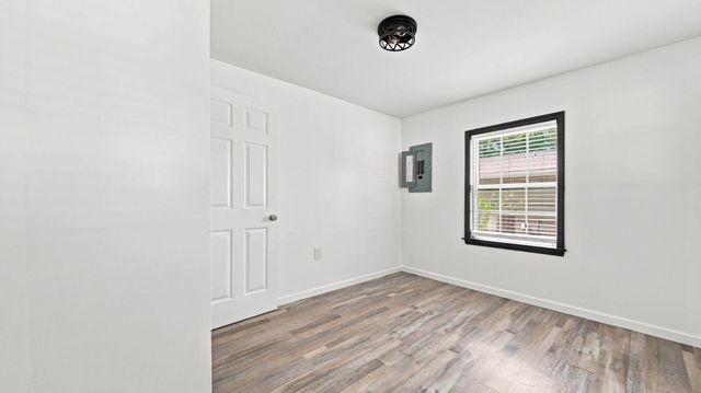 1252 S Ocoee Street, Cleveland, TN 37311