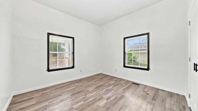1252 S Ocoee Street, Cleveland, TN 37311