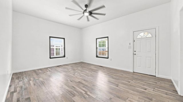 1252 S Ocoee Street, Cleveland, TN 37311