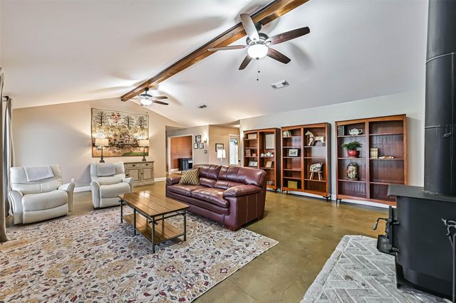 1916 Lundy Lane, Friendswood, TX 77546