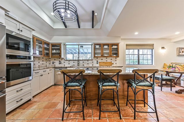 1916 Lundy Lane, Friendswood, TX 77546