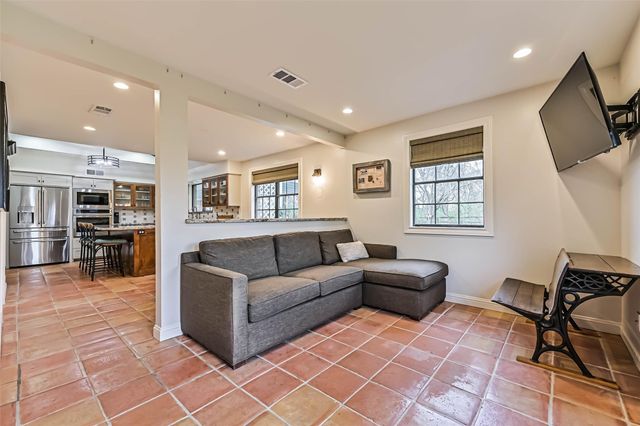 1916 Lundy Lane, Friendswood, TX 77546