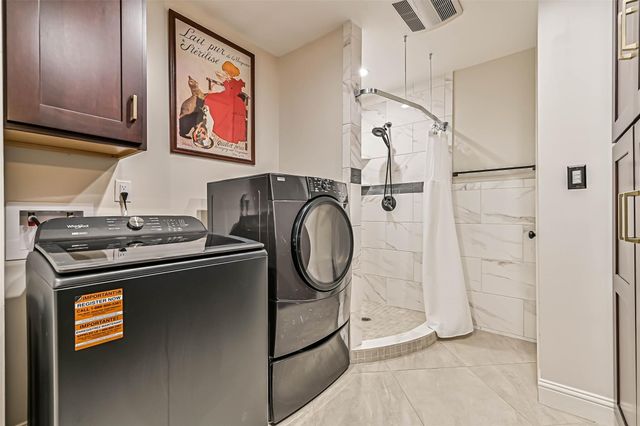 1916 Lundy Lane, Friendswood, TX 77546