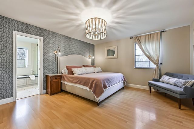 1916 Lundy Lane, Friendswood, TX 77546