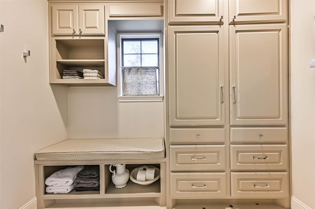 1916 Lundy Lane, Friendswood, TX 77546