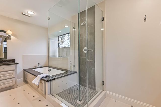 1916 Lundy Lane, Friendswood, TX 77546