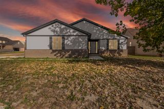 59746 Manning Drive, New Haven, MI 48048