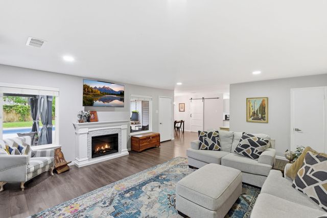 28815 Enchanted Drive, Shenandoah, TX 77381