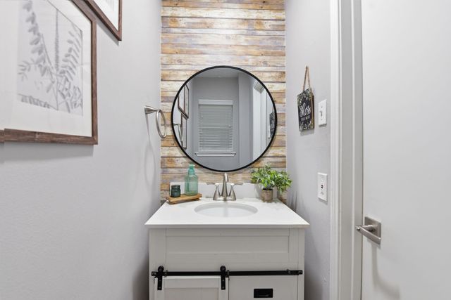 28815 Enchanted Drive, Shenandoah, TX 77381