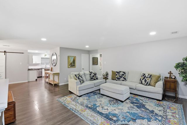 28815 Enchanted Drive, Shenandoah, TX 77381