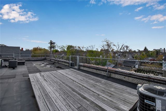 231 Richmond Avenue, Buffalo, NY 14222