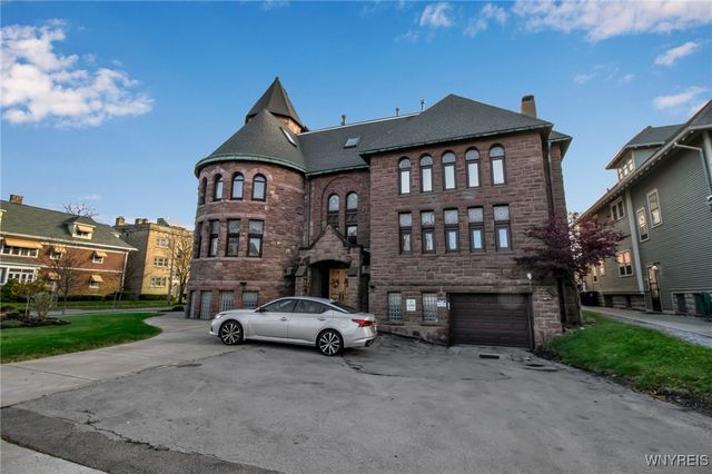 231 Richmond Avenue, Buffalo, NY 14222