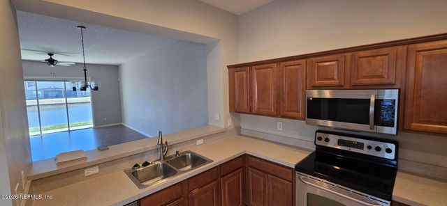 1890 COPPER STONE Drive D, Fleming Island, FL 32003