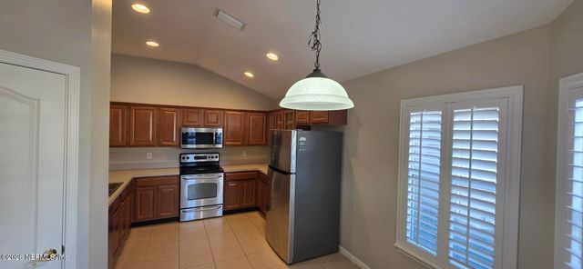 1890 COPPER STONE Drive D, Fleming Island, FL 32003