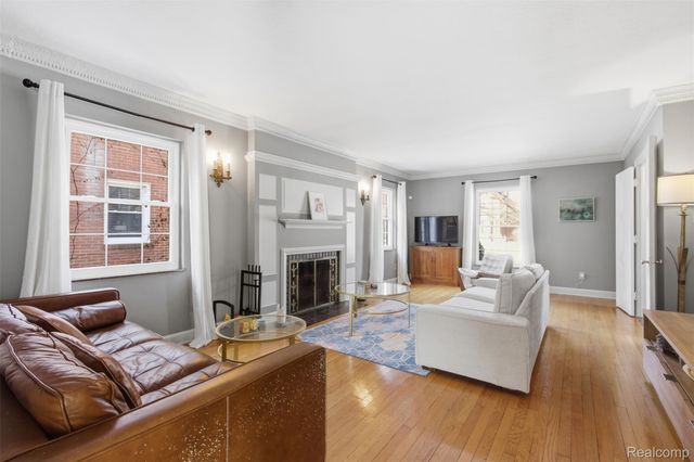 17566 Fairfield Street, Detroit, MI 48221