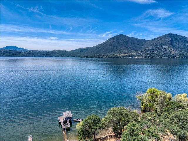 10670 Lakeshore Drive, Clearlake, CA 95422