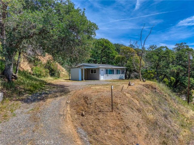 10670 Lakeshore Drive, Clearlake, CA 95422