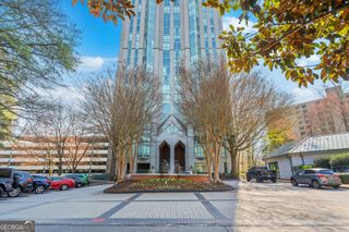 2870 Pharr Court South NW 2401, Atlanta, GA 30305