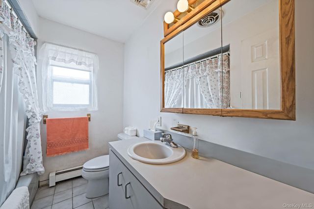 171 N Oak Street, North Massapequa, NY 11758