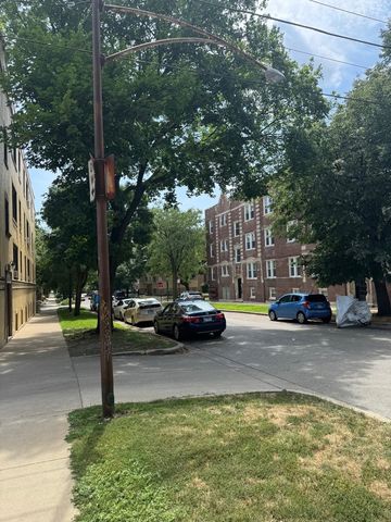 5047 N Washtenaw Avenue 12, Chicago, IL 60625