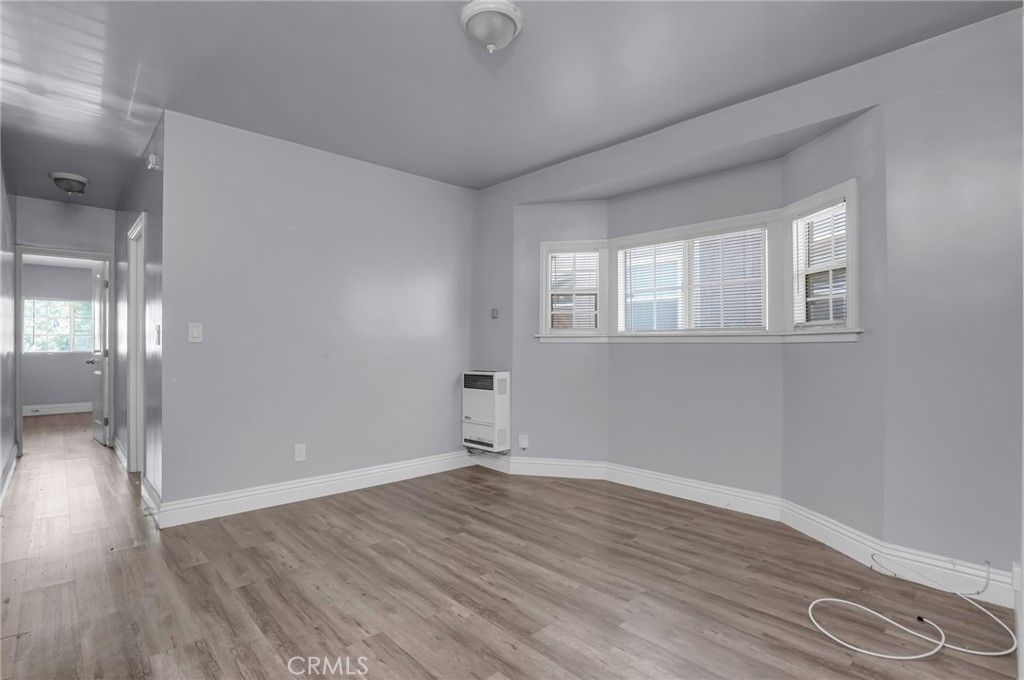 914 W 41st, Los Angeles, CA 90037 — photo 5