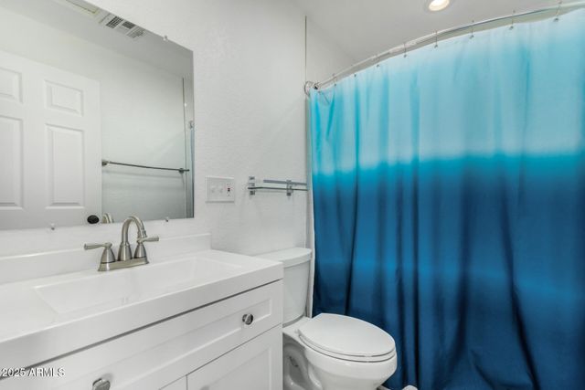 2340 E SYLVIA Street, Phoenix, AZ 85022