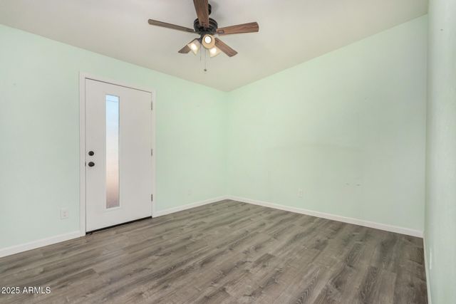 2340 E SYLVIA Street, Phoenix, AZ 85022