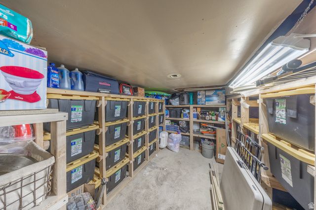 860 E 27TH ST, Ogden, UT 84403