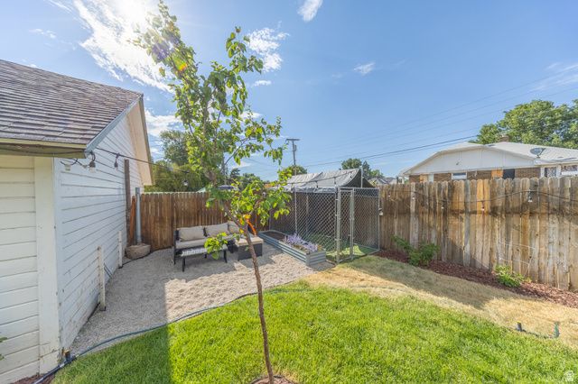 860 E 27TH ST, Ogden, UT 84403