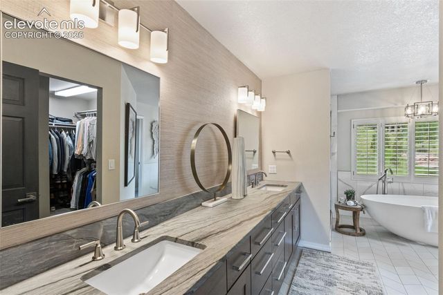 8025 Applestone Trail, Colorado Springs, CO 80919