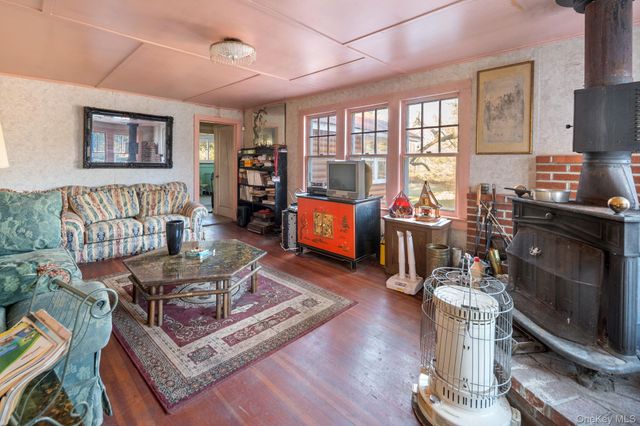 403 Blueberry Hill Road, Call Listing Agent, NY 12122