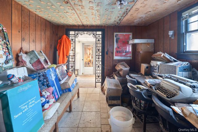 403 Blueberry Hill Road, Call Listing Agent, NY 12122