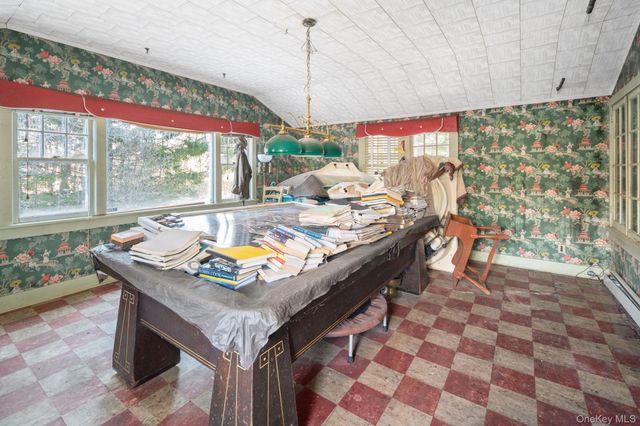 403 Blueberry Hill Road, Call Listing Agent, NY 12122