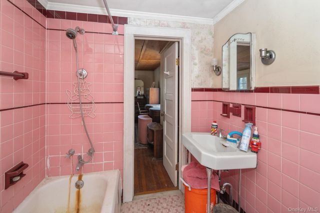 403 Blueberry Hill Road, Call Listing Agent, NY 12122