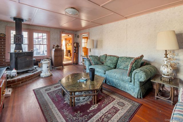 403 Blueberry Hill Road, Call Listing Agent, NY 12122