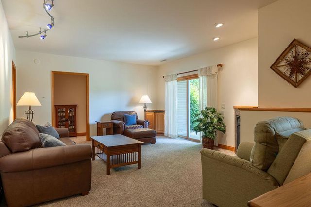 209 MORNINGSIDE DRIVE, Deerfield, WI 53531