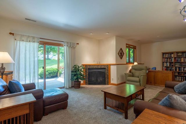 209 MORNINGSIDE DRIVE, Deerfield, WI 53531