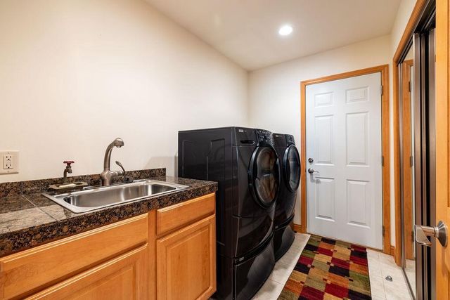 209 MORNINGSIDE DRIVE, Deerfield, WI 53531