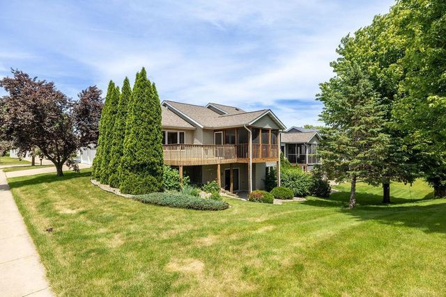 209 MORNINGSIDE DRIVE, Deerfield, WI 53531