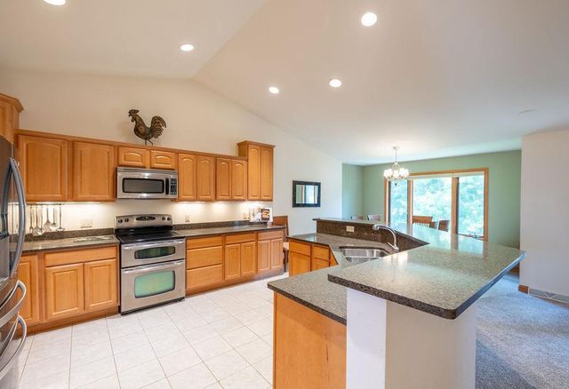 209 MORNINGSIDE DRIVE, Deerfield, WI 53531