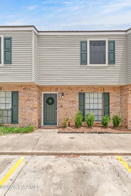 100 Winchester Drive 802, Lafayette, LA 70506