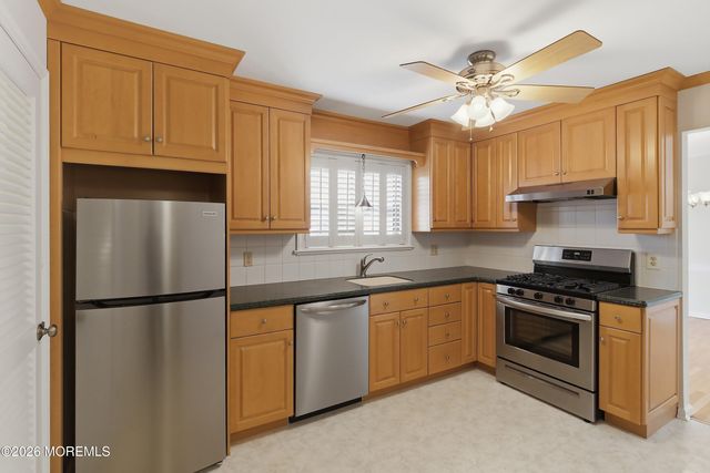 909 Route 88 20, Point Pleasant, NJ 08742