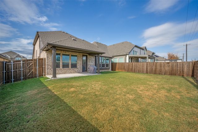 1234 Stagecoach Trail, Justin, TX 76247