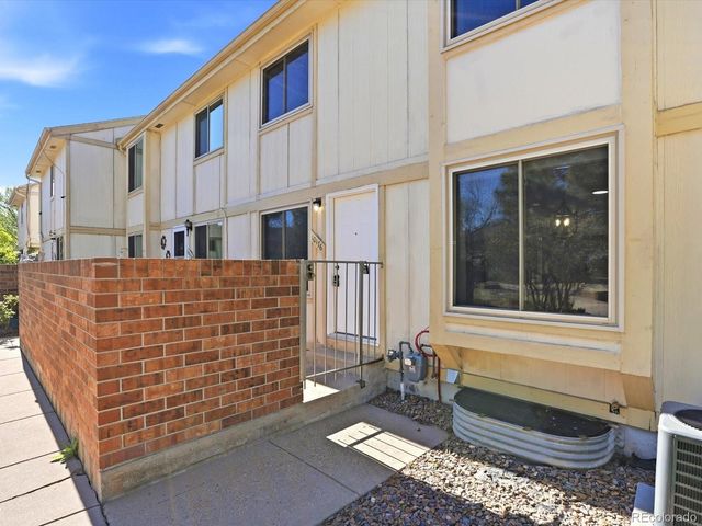 10176 Quivas Street, Thornton, CO 80260