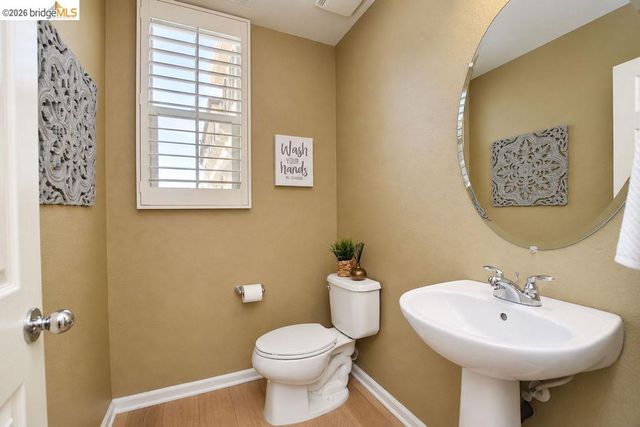 806 Queen Palm Ln, Brentwood, CA 94513